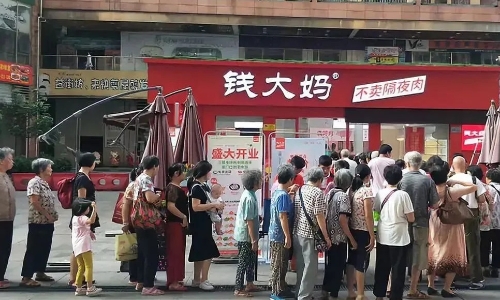 钱大妈店主痛心陈述：月销售额50万，每月亏损超1万  ​